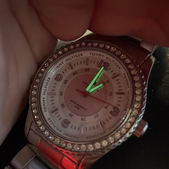 Tommy Hilfiger Pink Pearl Stainless Steel Single Clasp Watch - Picture 7 of 8